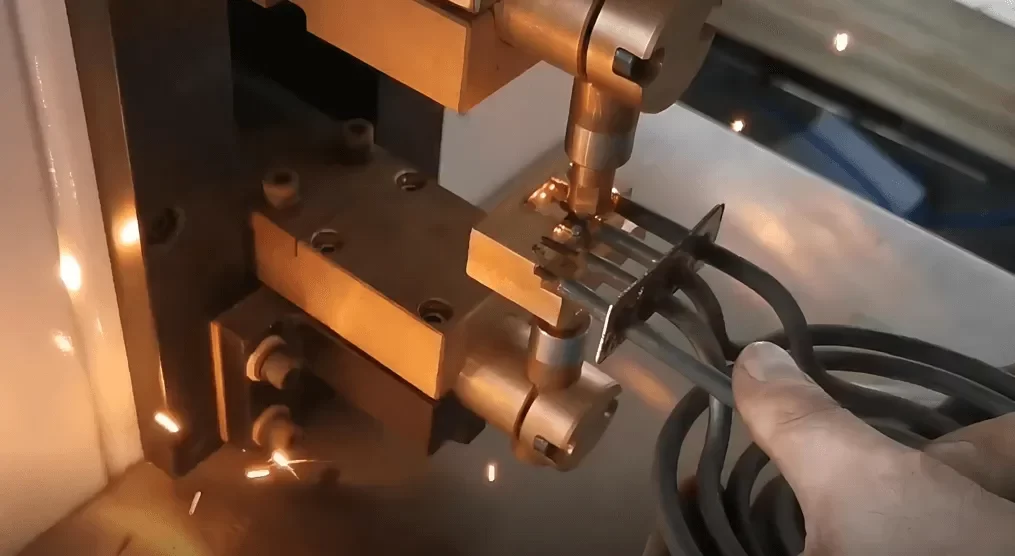 imgi129685600-imageonline.co-9795249